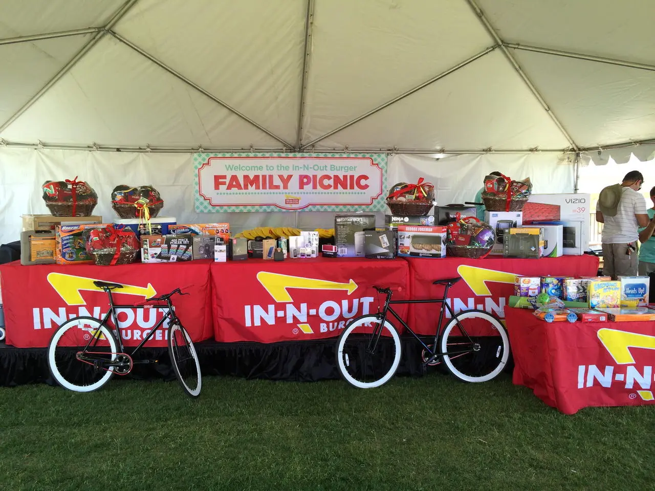 In-N-Out Burger family picnic with prize display for event production in Las Vegas